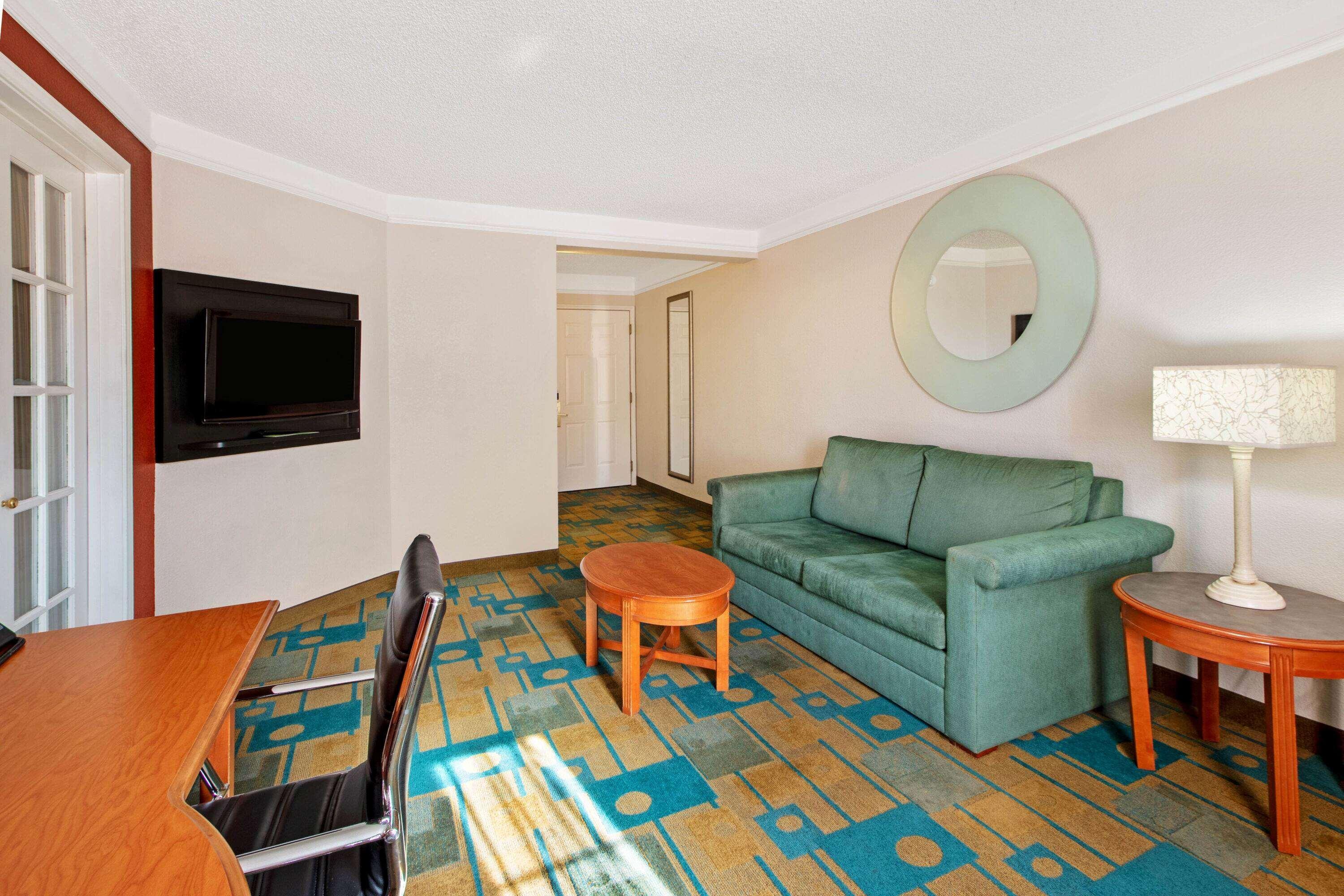 Отель La Quinta By Wyndham Albuquerque West Экстерьер фото